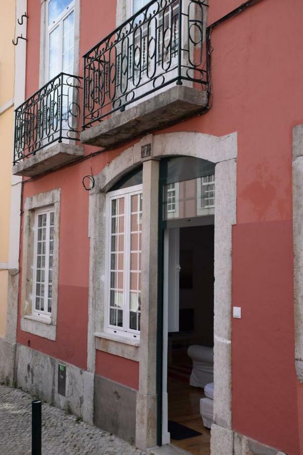 Cool Tailor Made 2 Bedroom Apartment リスボン エクステリア 写真